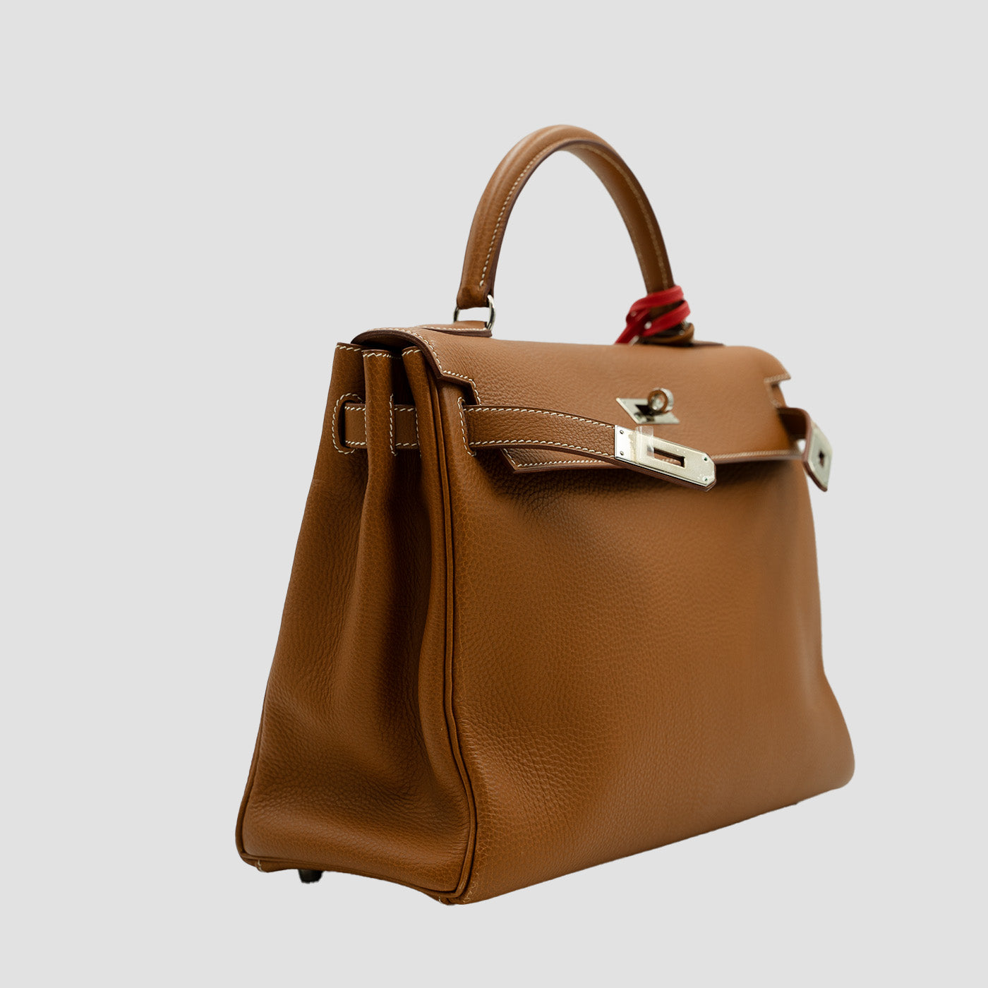 HERMES Clemence Leather Gold Kelly 28 Handbag