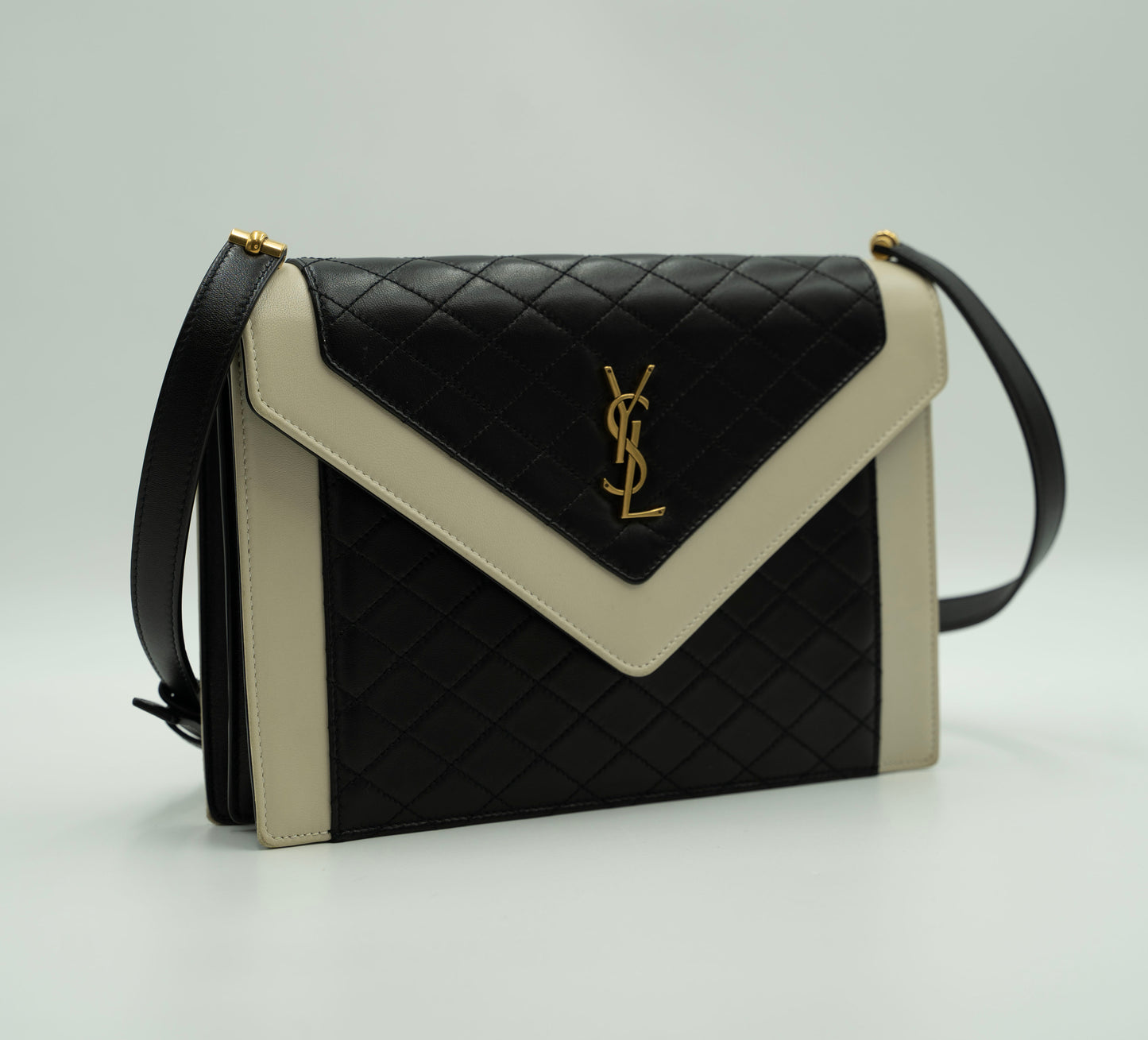 YSL Shoulder Gaby Black & White: Quilted Lambskin Monogram Vintage Shoulder Bag