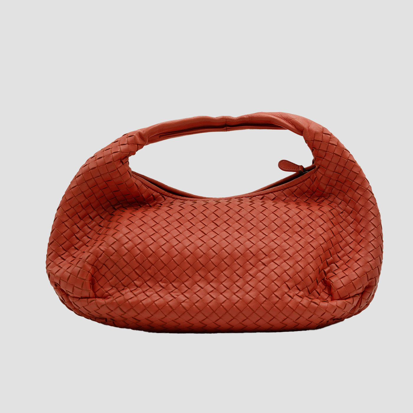 BOTTEGA VENETA Nappa Intrecciato Large Veneta Hobo in Pompei: BOT Shoulder Hobo Intrecciato Salmon